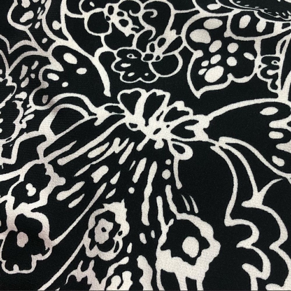 𝅺A.P.N.Y. Floral Patterned V-Neck Flutter Sleeve Tie Back Patterned Dress Sz S - Picture 10 of 10